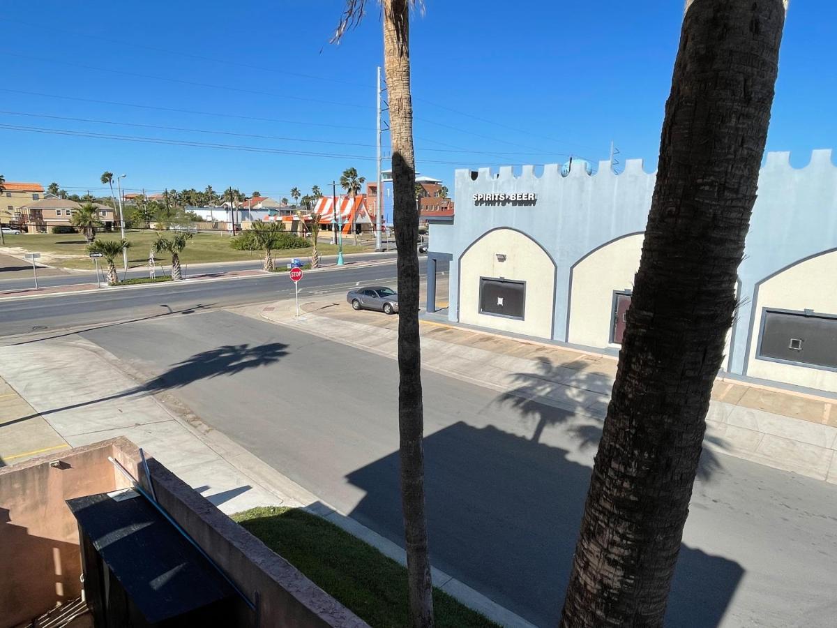 Flamingo Inn South Padre Island Exterior photo